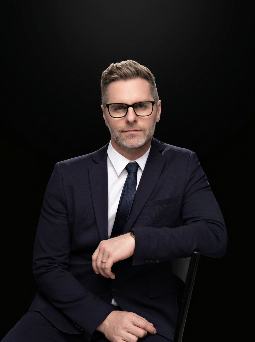 Dr. Fernando Viek